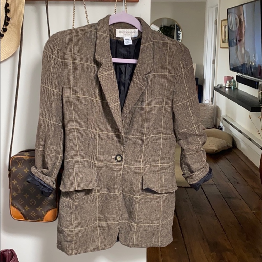 Beautiful condition Jones New York blazer